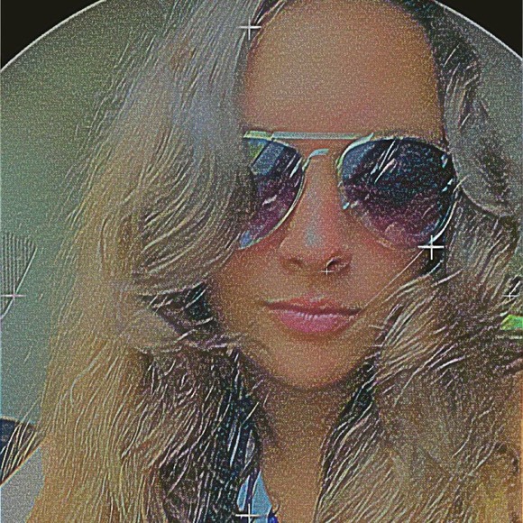 taylor_alysee